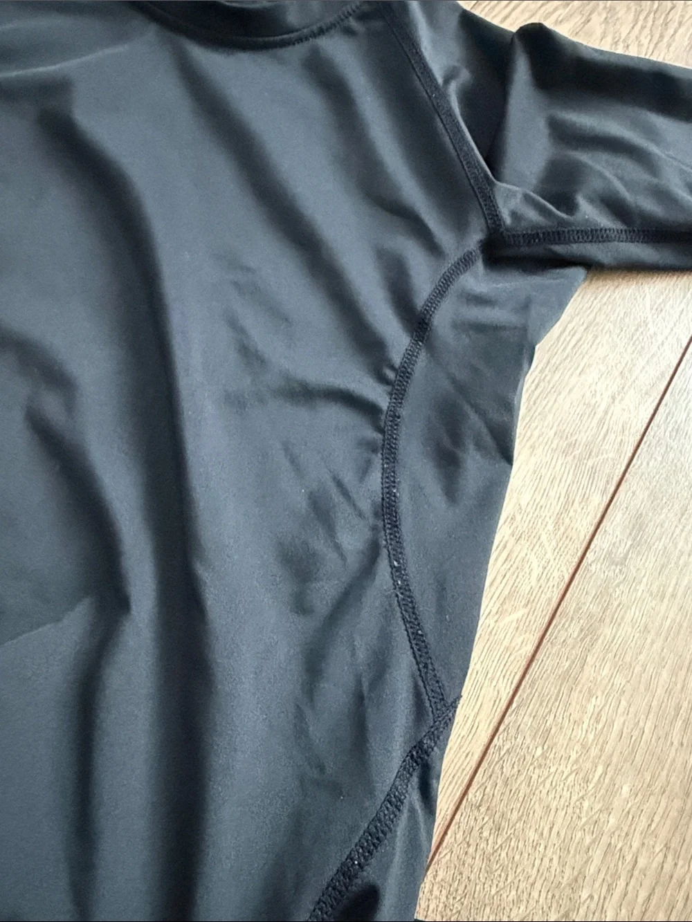 Kids Long Sleeve Rash Guard Tops - Picture 8 of 9